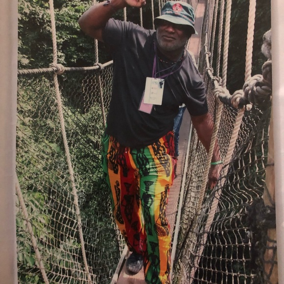 Meet your Posher, Mitchell - Picture 8 of 16